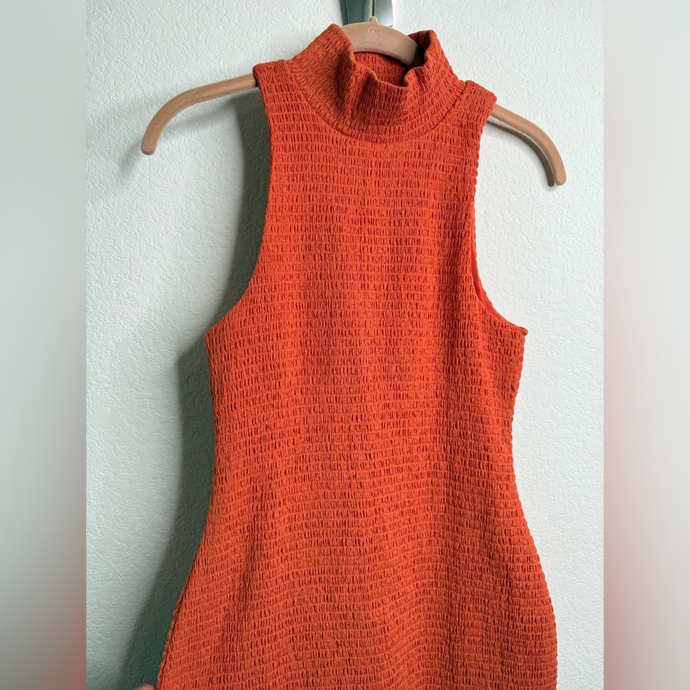 NWT Anthropologie Sleeveless Mock-Neck Textured Midi Dress
Orange Sz Small - Picture 5 of 14